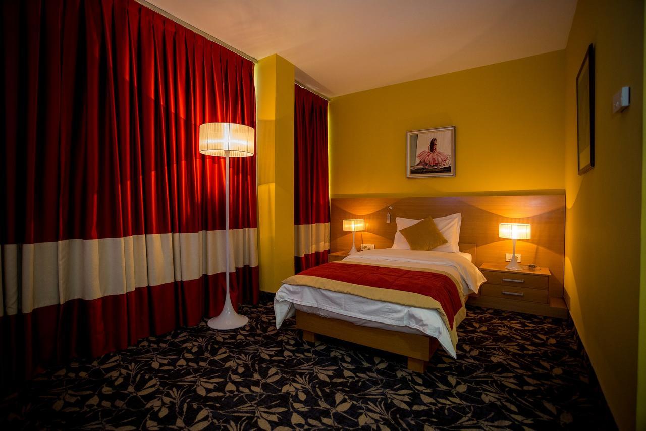 Hotel Colosseo & Spa Szkodra Zewnętrze zdjęcie